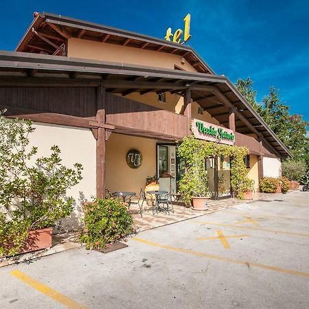 La Vecchia Fattoria Otel Loreto Dış mekan fotoğraf