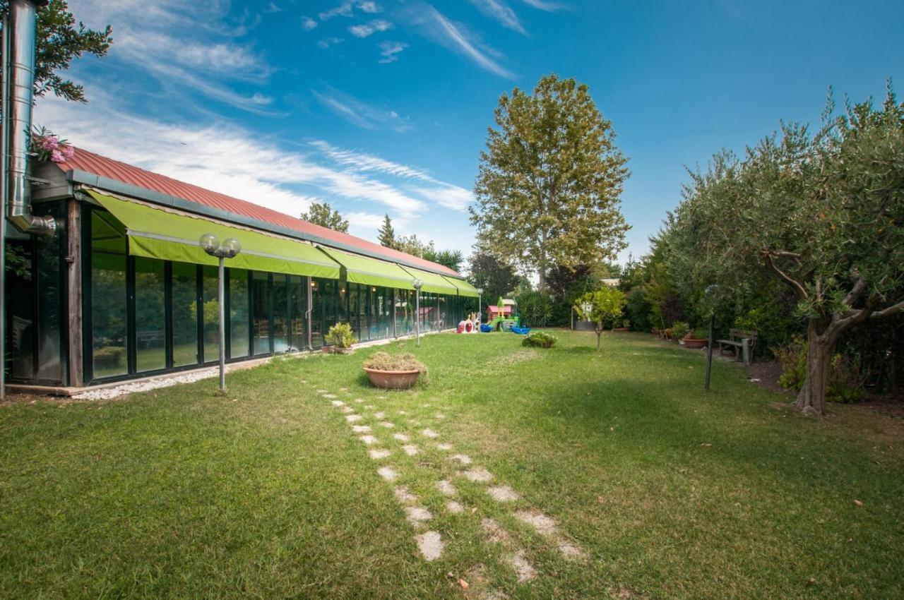 La Vecchia Fattoria Otel Loreto Dış mekan fotoğraf