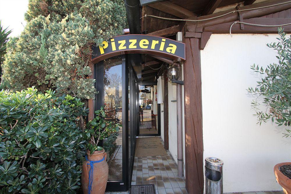 La Vecchia Fattoria Otel Loreto Dış mekan fotoğraf