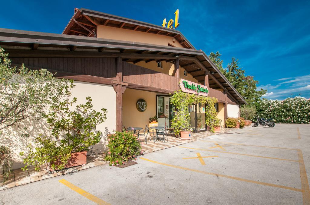 La Vecchia Fattoria Otel Loreto Dış mekan fotoğraf